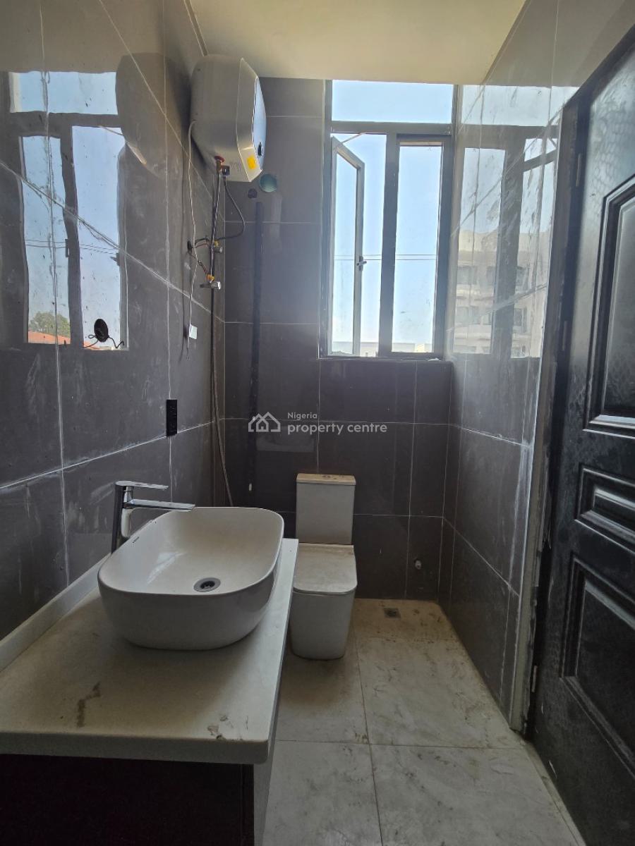 Lovely 2 Bed Apartment in a Sought After Location, Perfect for Shortlet in Lekki Phase 1, Lekki, Lagos, Flat / Apartment for Sale