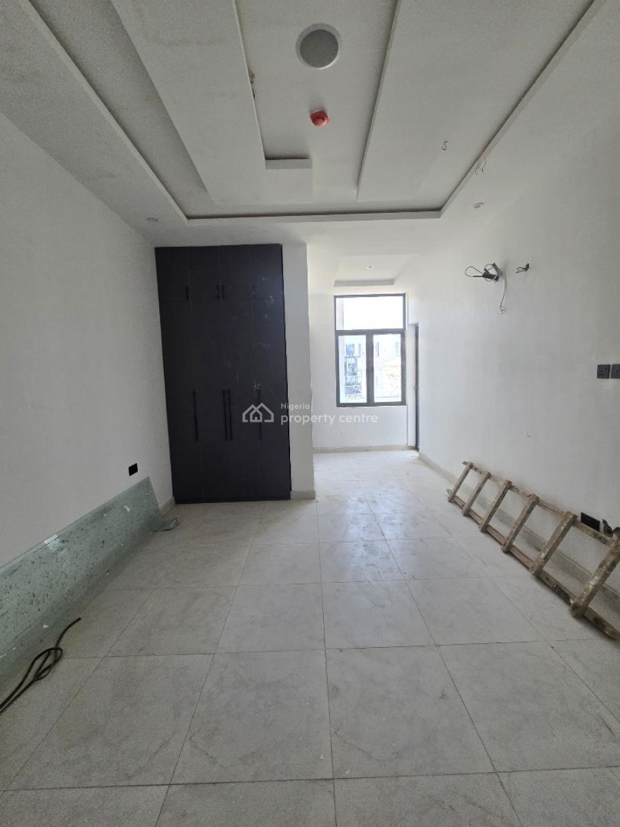 Lovely 2 Bed Apartment in a Sought After Location, Perfect for Shortlet in Lekki Phase 1, Lekki, Lagos, Flat / Apartment for Sale