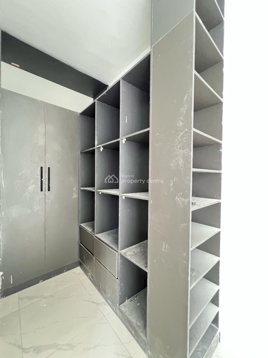 Contemporary 2 Bedroom Apartment with Bq, Ikate, Ikate, Lekki, Lagos, Block of Flats for Sale