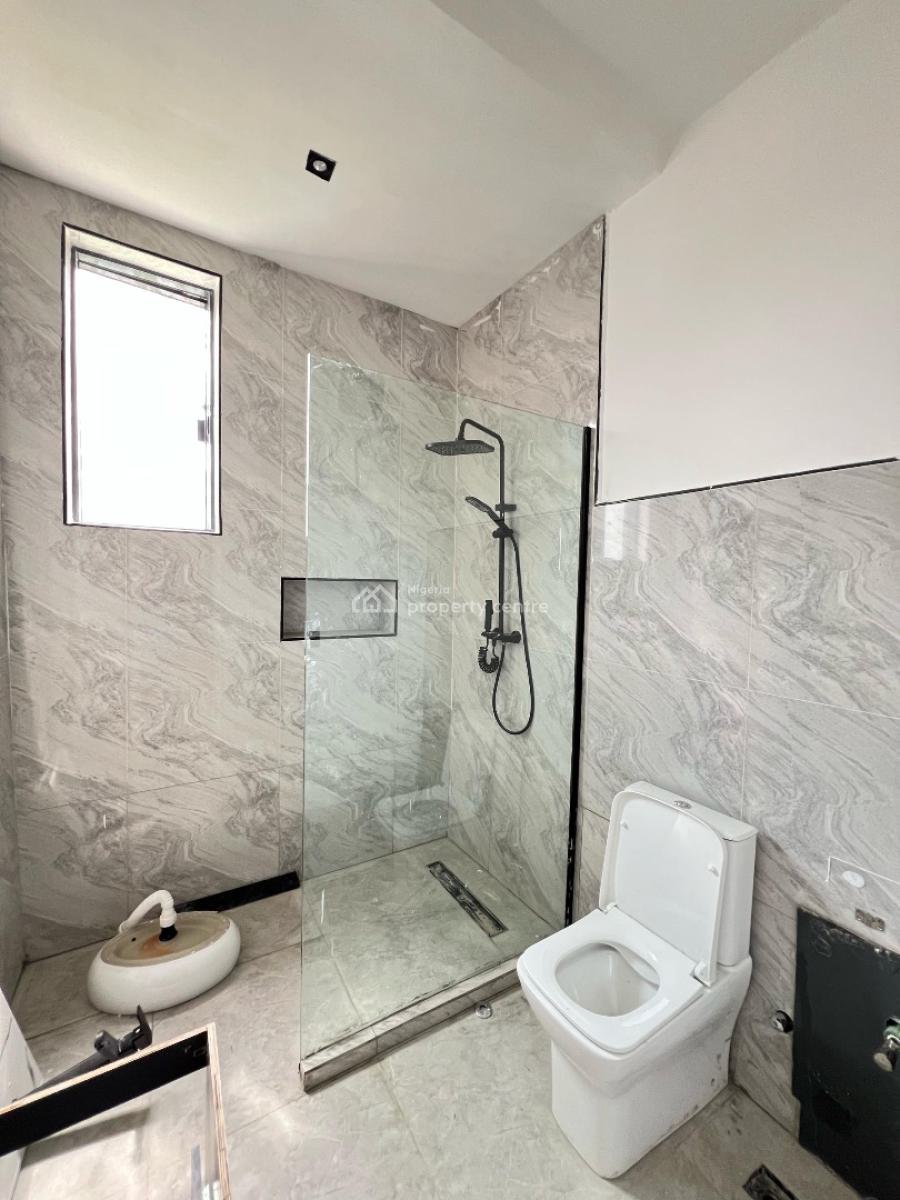 Contemporary 2 Bedroom Apartment with Bq, Ikate, Ikate, Lekki, Lagos, Block of Flats for Sale