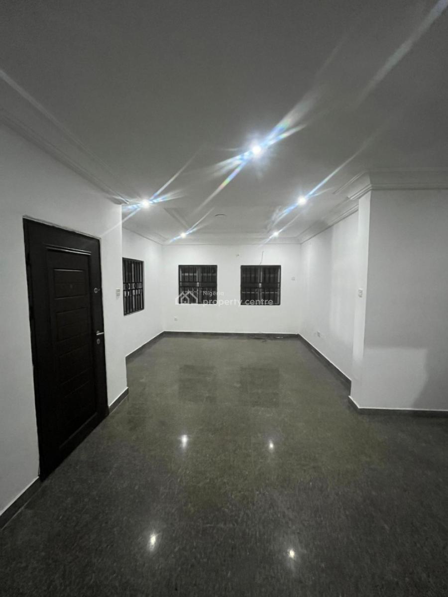 Spacious 3 Bedroom Apartment, Lekki, Lagos, Flat / Apartment for Rent