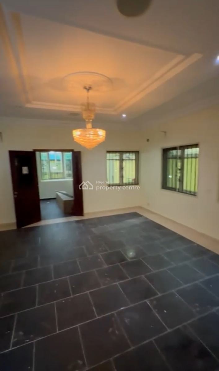 Well Maintained Spacious Mini Flat with Personal Kitchen, Obamusa Estate, Idado, Lekki, Lagos, Mini Flat (room and Parlour) for Rent