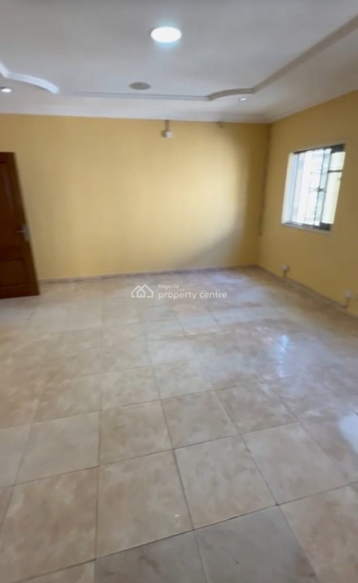 Well Maintained and Spacious Mini Flat with Personal Kitchen, Obamusa Estate, Idado, Lekki, Lagos, Mini Flat (room and Parlour) for Rent
