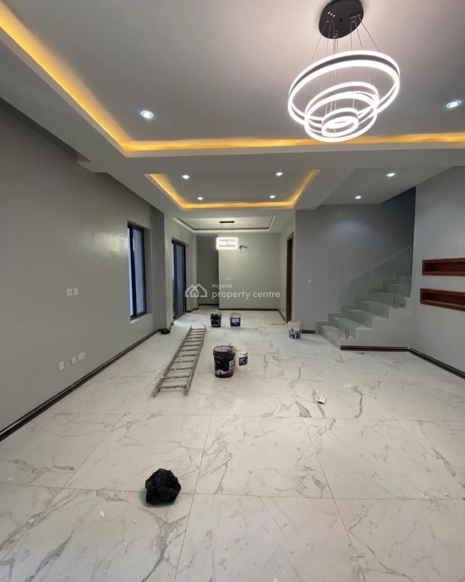 Luxury 4-bedroom Maisonette, Lekki, Lagos, Flat / Apartment for Rent