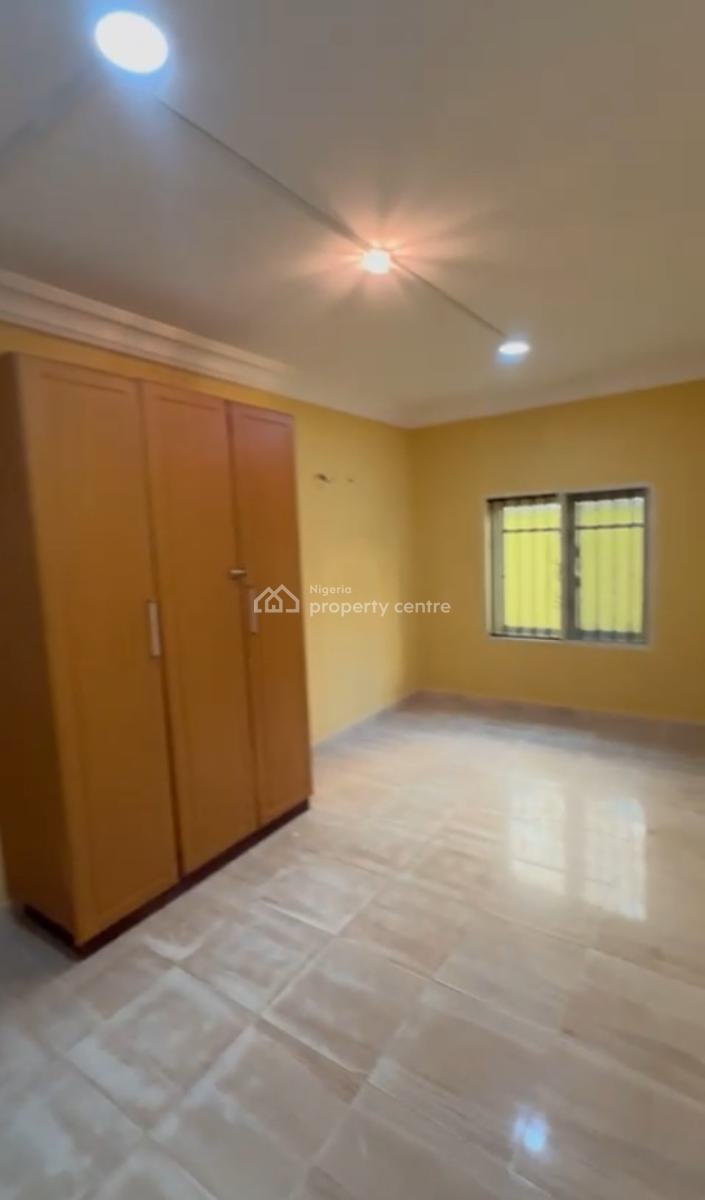 Well Maintained Selfcon with Shared Kitchen, Obamusa Estate, Idado, Lekki, Lagos, Self Contain (single Rooms) for Rent