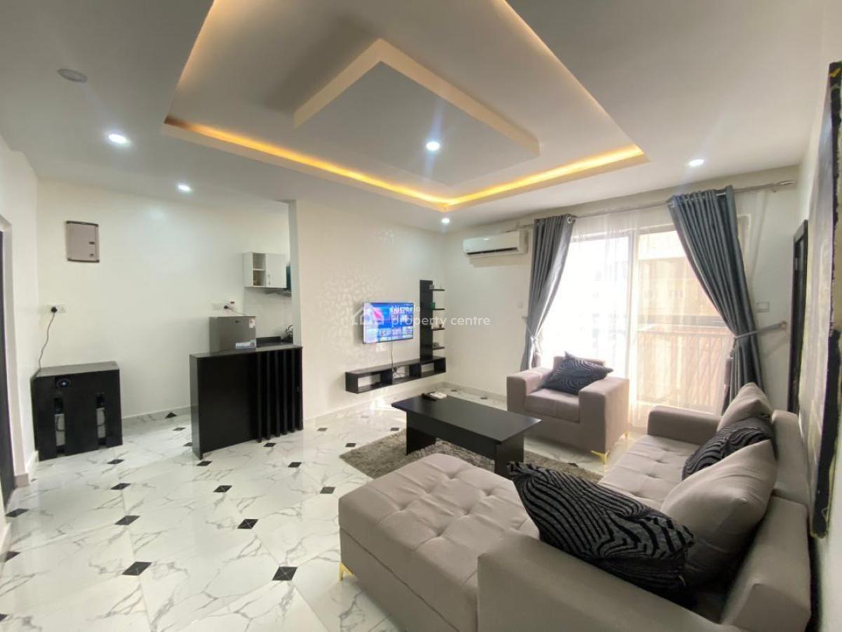 Excellent 2 Bedroom Apartment Within a Serene Environment, Lekki Phase 1, Lekki, Lagos, Flat / Apartment for Sale