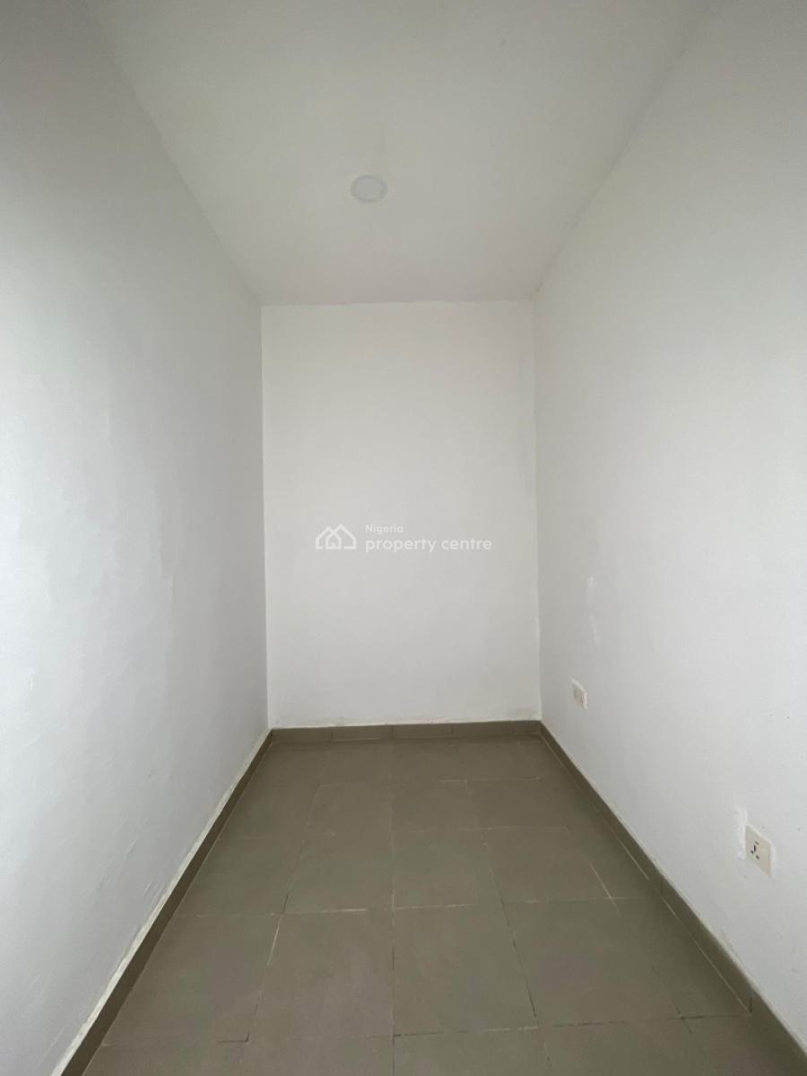 Astonishing 3 Bedroom Apartment with a Bq and General Gym, Elevator, Lekki Phase 1, Lekki, Lagos, Flat / Apartment for Sale