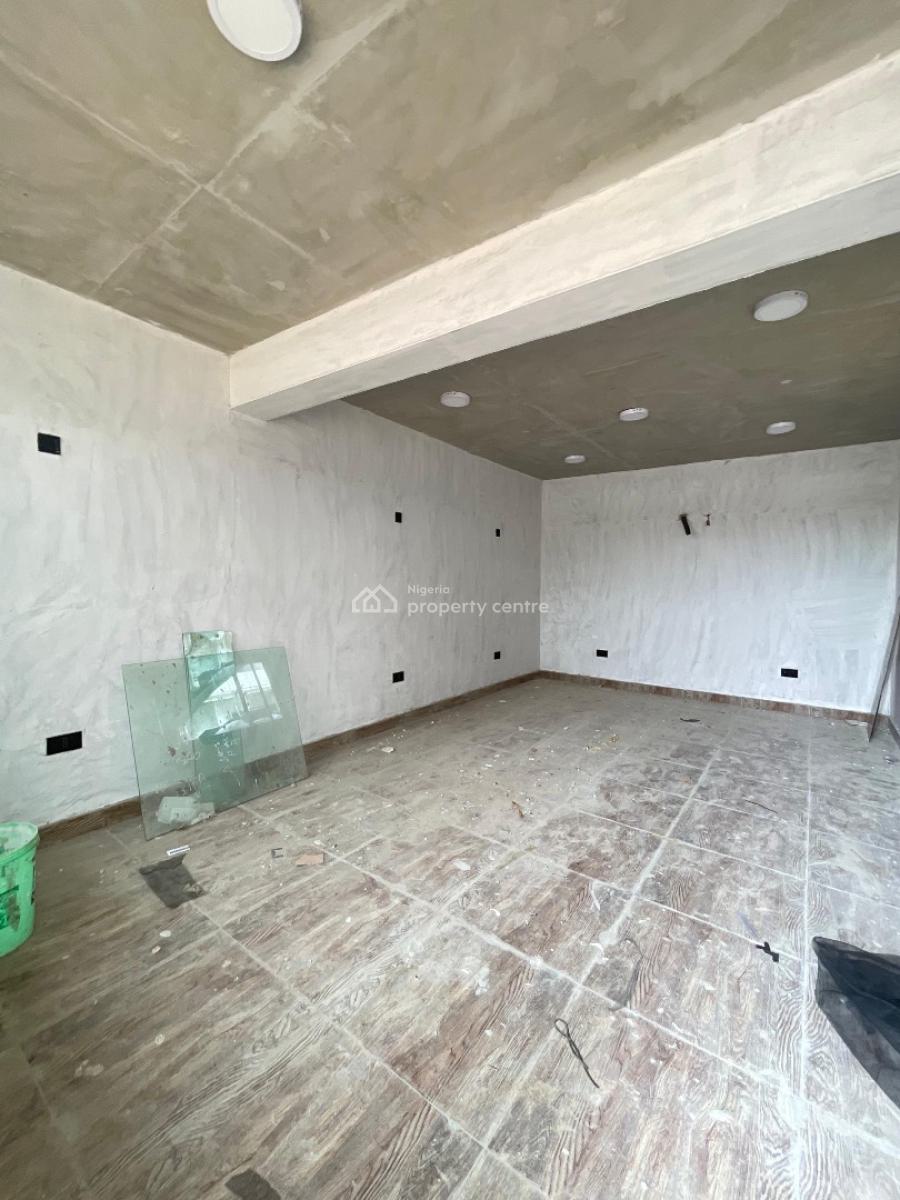 Astonishing 3 Bedroom Apartment with a Bq and General Gym, Elevator, Lekki Phase 1, Lekki, Lagos, Flat / Apartment for Sale