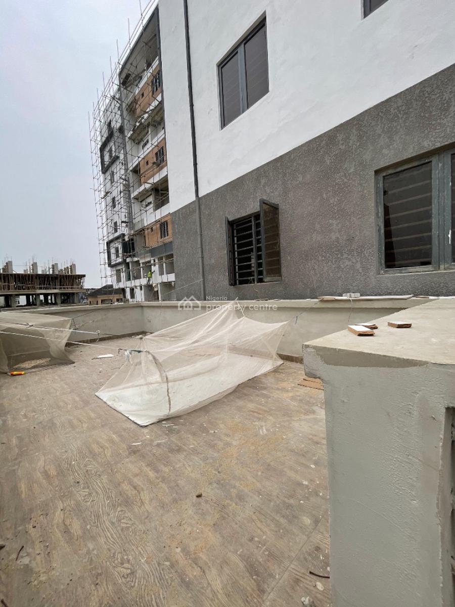 Astonishing 3 Bedroom Apartment with a Bq and General Gym, Elevator, Lekki Phase 1, Lekki, Lagos, Flat / Apartment for Sale