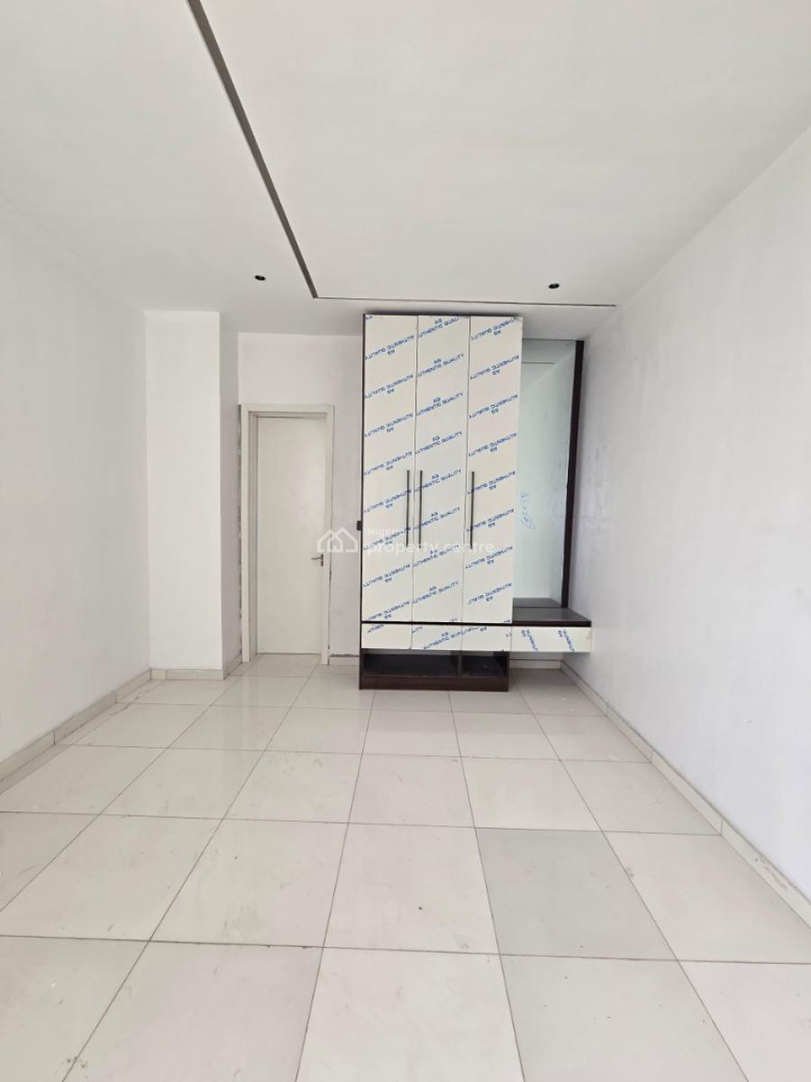 Newly Built 2bed with Pool, Admiralty Way, Lekki Phase 1, Lekki, Lagos, Flat / Apartment for Sale