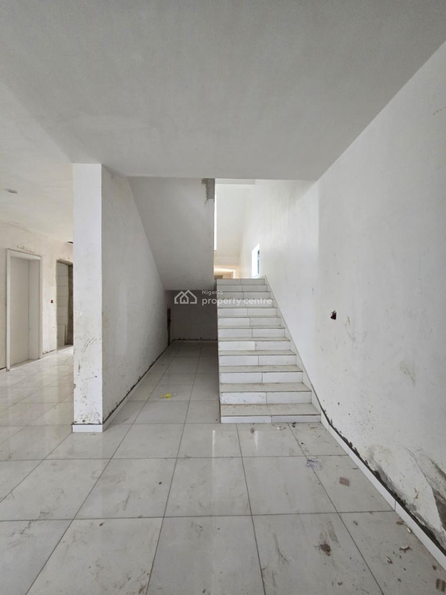 Newly Built 2bed with Pool, Admiralty Way, Lekki Phase 1, Lekki, Lagos, Flat / Apartment for Sale