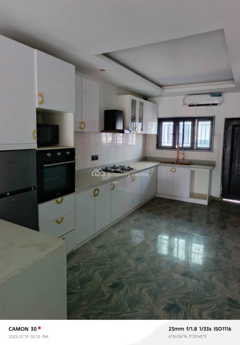 Luxury and Newly Built 2&3bedroom Flat at Ikeja Gra Ikeja, Ikeja Gra, Ikeja Gra, Ikeja, Lagos, Flat / Apartment for Rent