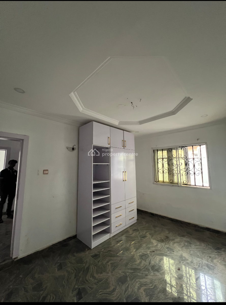 Smart Buy at Idi Obi: Standalone Bungalow + 2 Income Units, Ologuneru, Eleyele, Ibadan, Oyo, Ologuneru, Ibadan, Oyo, Detached Bungalow for Sale