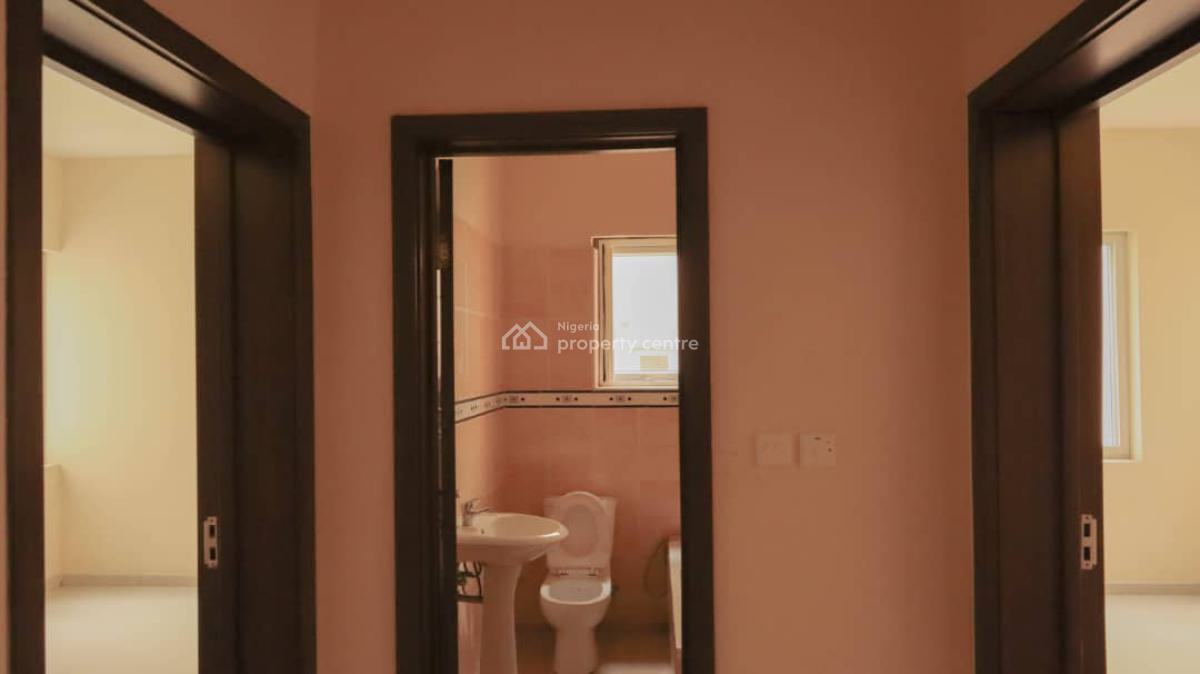 Serviced 3 Bedroom Apartment, Orchard Place, Shasha, Alimosho, Lagos, Flat / Apartment for Sale