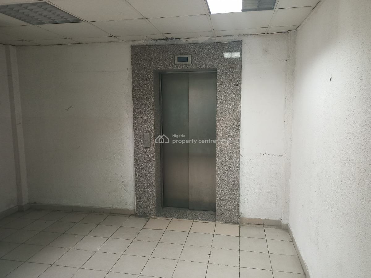 466sqm Open Plan Office Space, Ajose Adeogun Street, Victoria Island (vi), Lagos, Office Space for Rent