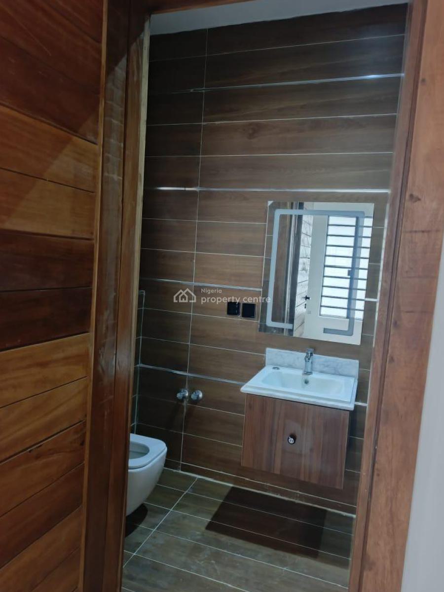 a 5 Bedroom Duplex, with a Gym House, Swimming Pool and a Cinema., Victory Park Estate, Osapa, Lekki, Lagos, Detached Duplex for Sale