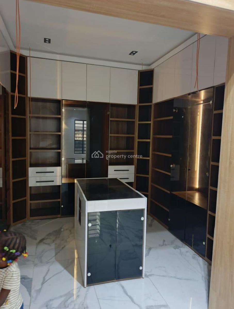 a 5 Bedroom Duplex, with a Gym House, Swimming Pool and a Cinema., Victory Park Estate, Osapa, Lekki, Lagos, Detached Duplex for Sale