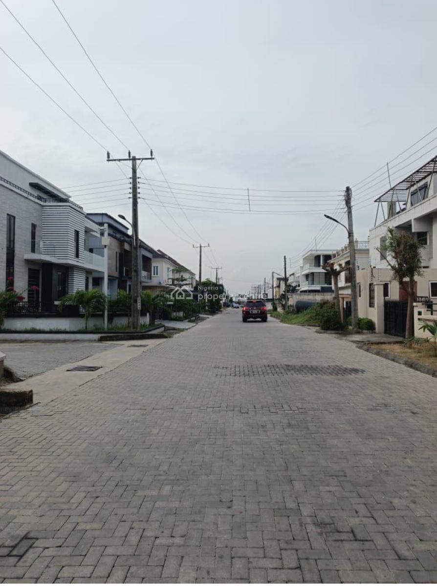 a 5 Bedroom Duplex, with a Gym House, Swimming Pool and a Cinema., Victory Park Estate, Osapa, Lekki, Lagos, Detached Duplex for Sale