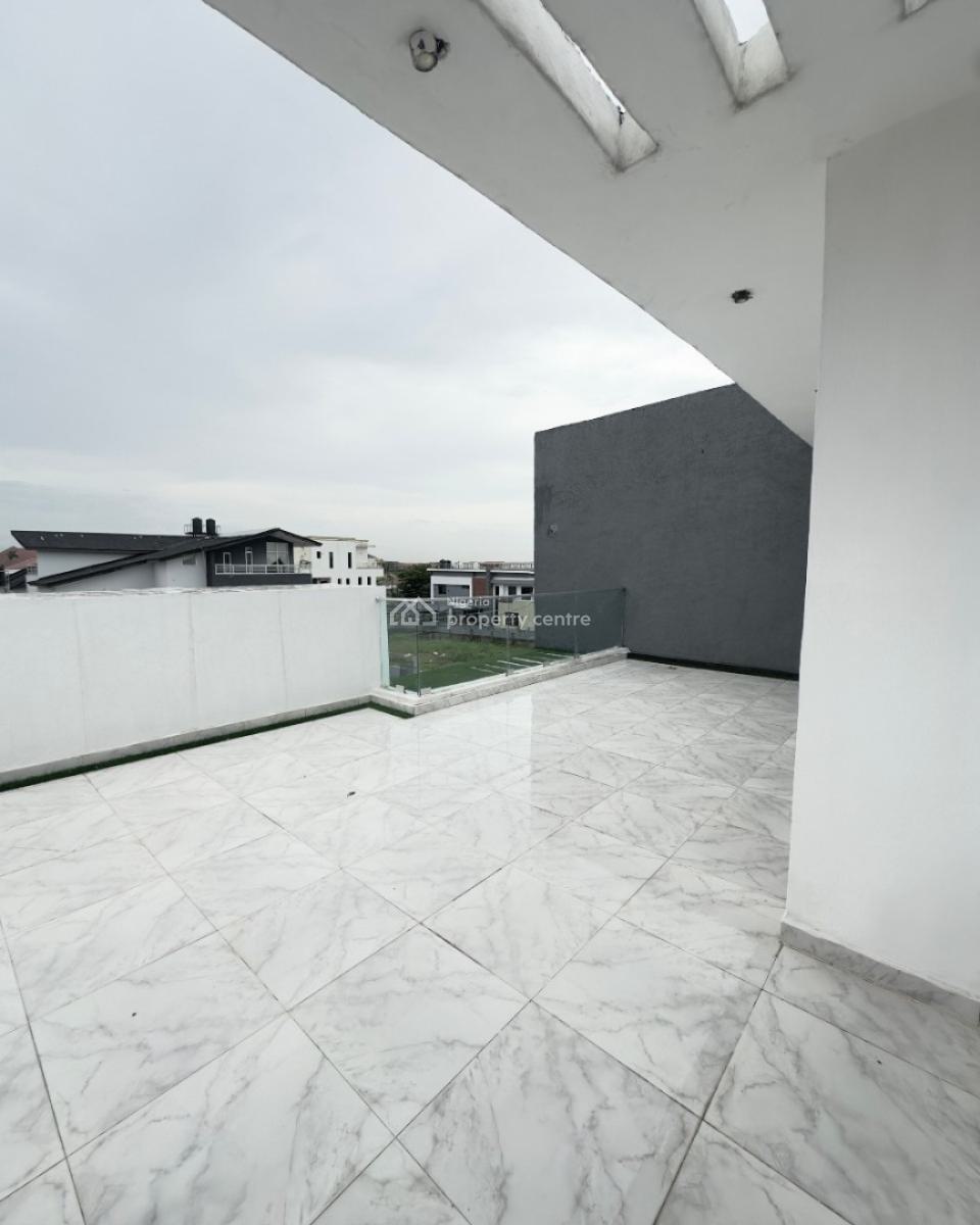 5bedroom Luxurious Semi Detached Self + Bq and Pool, Victory Park Estate, Osapa, Lekki, Lagos, Semi-detached Duplex for Sale