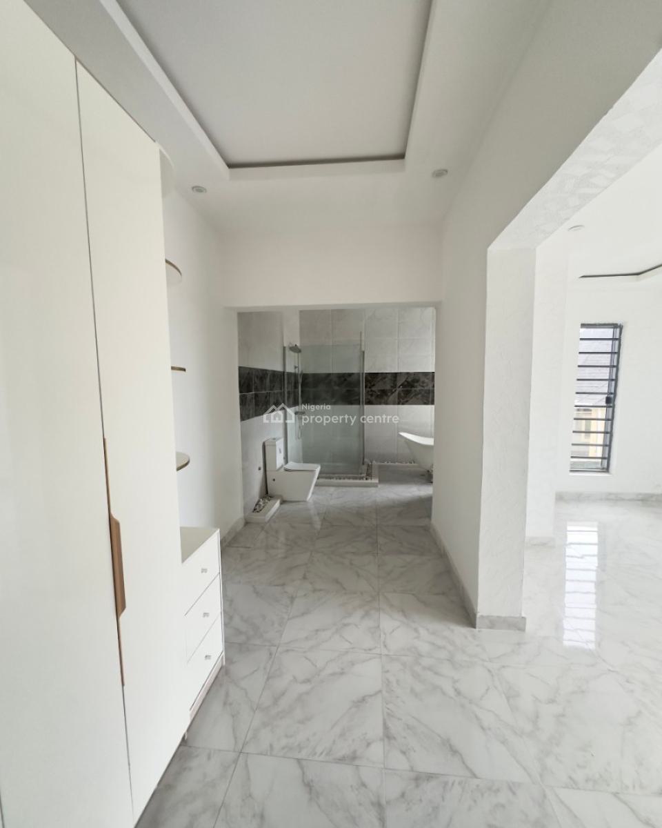 5bedroom Luxurious Semi Detached Self + Bq and Pool, Victory Park Estate, Osapa, Lekki, Lagos, Semi-detached Duplex for Sale