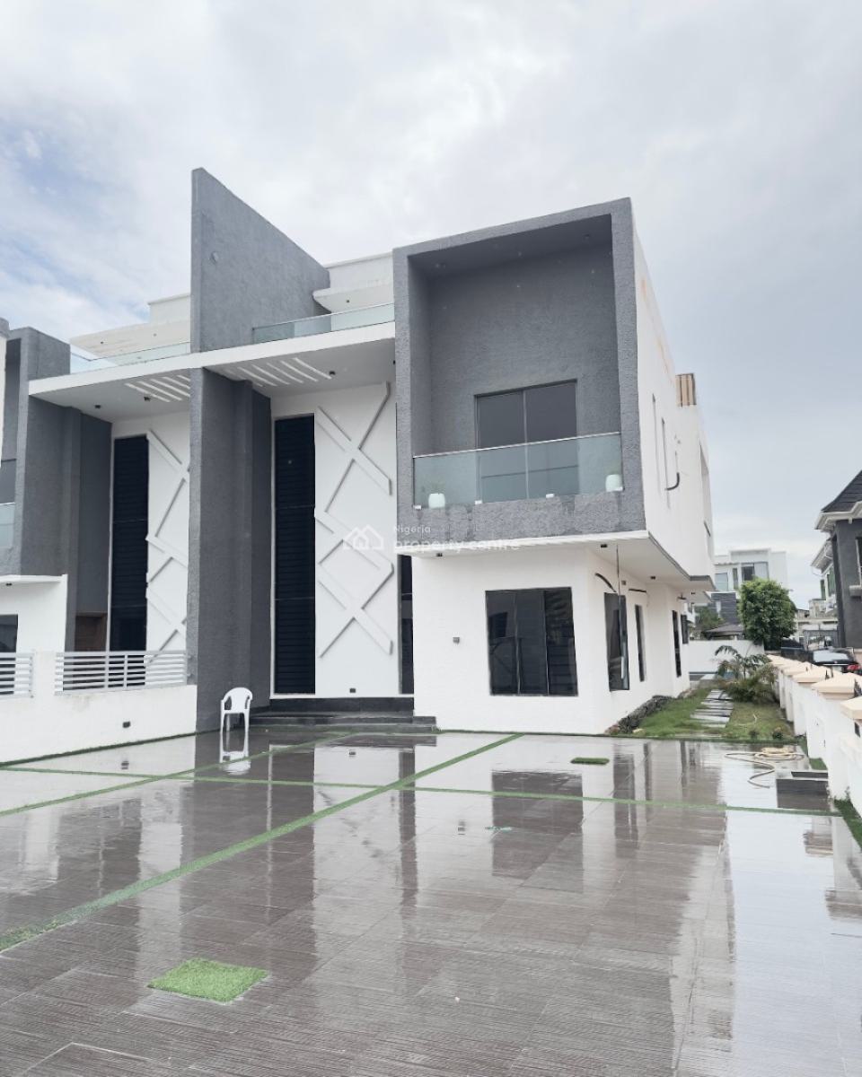5bedroom Luxurious Semi Detached Self + Bq and Pool, Victory Park Estate, Osapa, Lekki, Lagos, Semi-detached Duplex for Sale