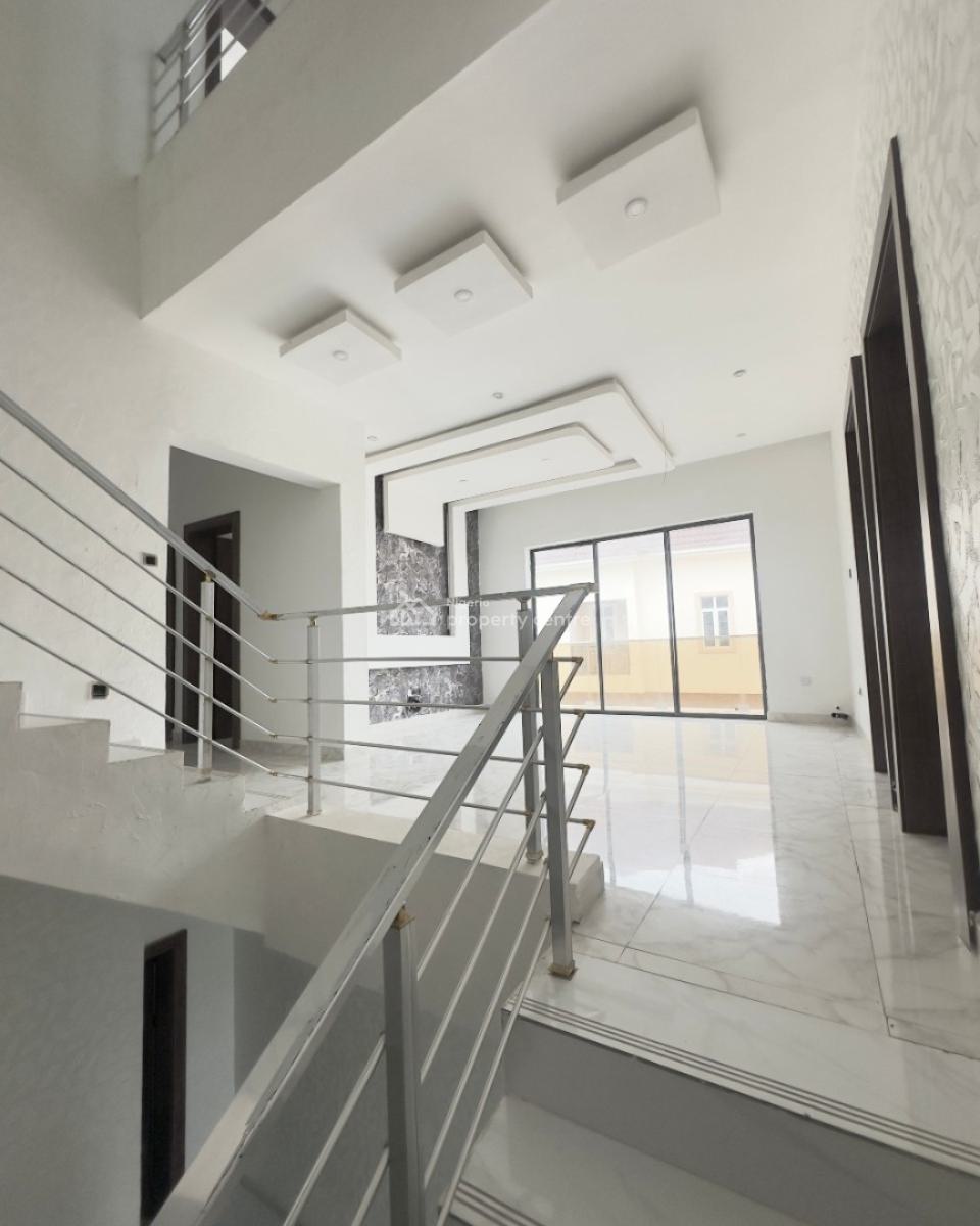 5bedroom Luxurious Semi Detached Self + Bq and Pool, Victory Park Estate, Osapa, Lekki, Lagos, Semi-detached Duplex for Sale