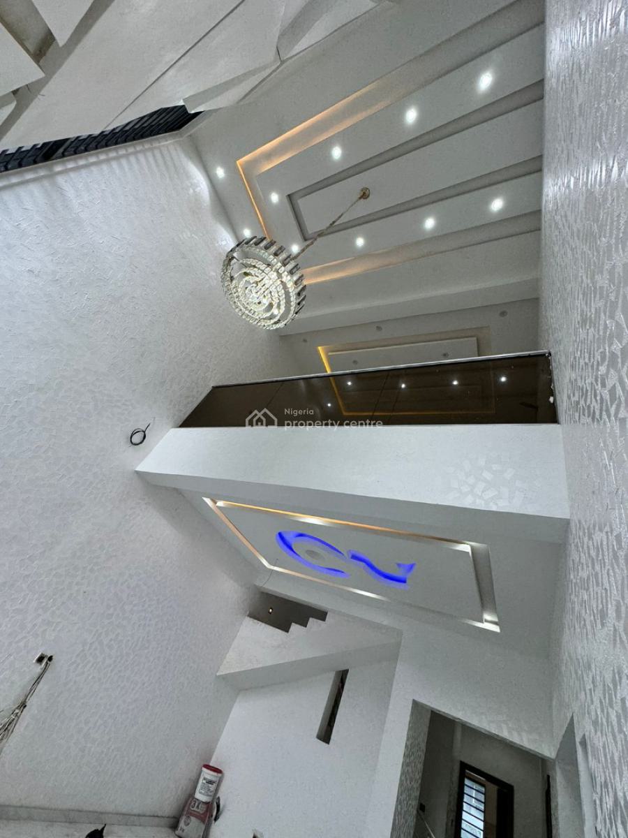 5bedroom Luxurious Semi Detached Self + Bq and Pool, Victory Park Estate, Osapa, Lekki, Lagos, Semi-detached Duplex for Sale