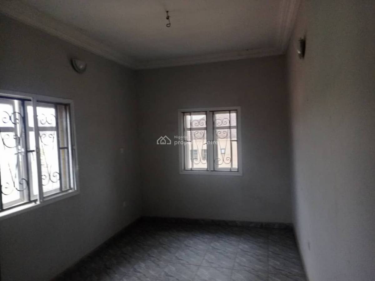 Spacious 2 Bed Apartment, Lugbe District, Abuja, Flat / Apartment for Rent