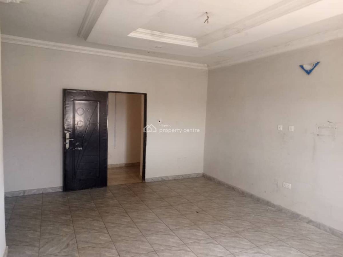 Spacious 2 Bed Apartment, Lugbe District, Abuja, Flat / Apartment for Rent