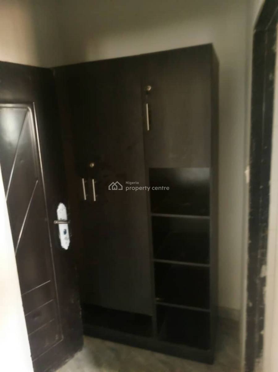 Spacious 2 Bed Apartment, Lugbe District, Abuja, Flat / Apartment for Rent