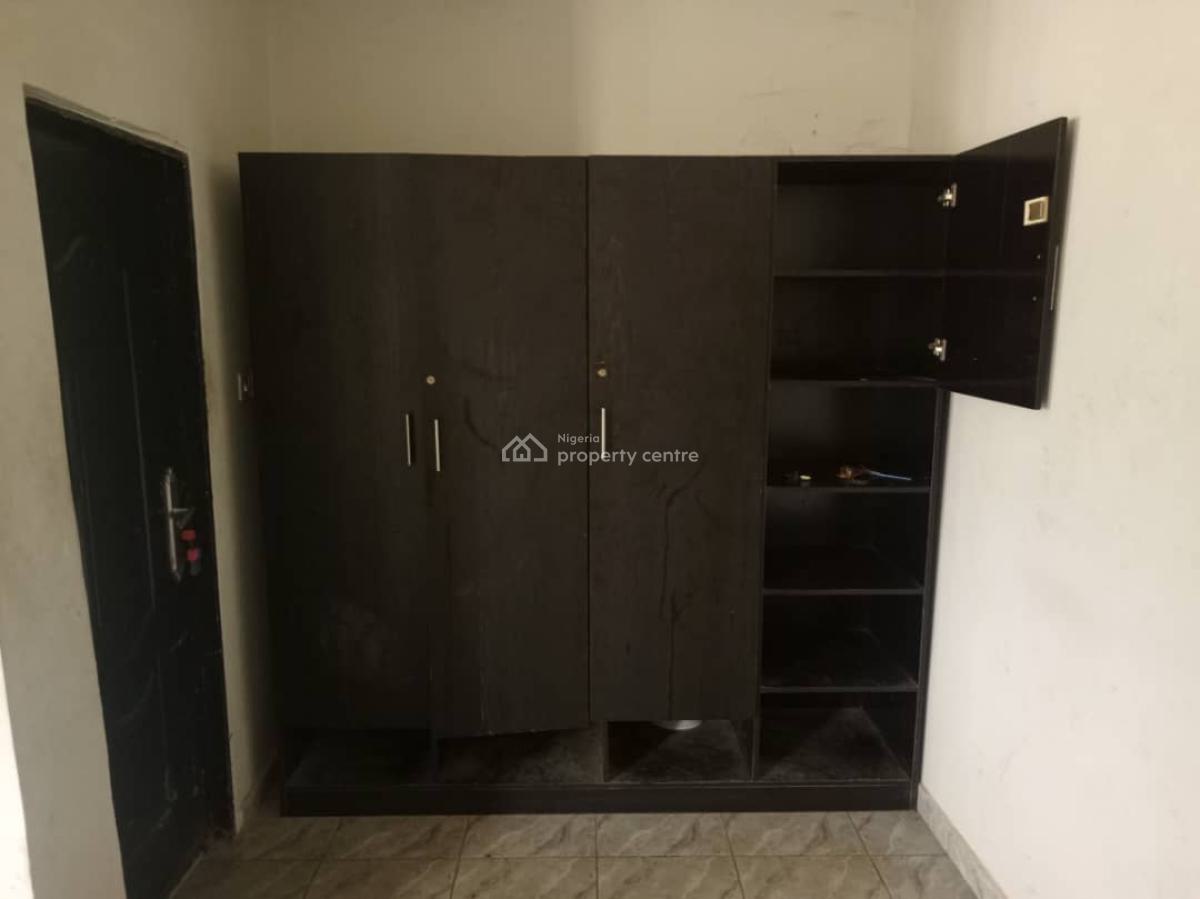 Spacious 2 Bed Apartment, Lugbe District, Abuja, Flat / Apartment for Rent