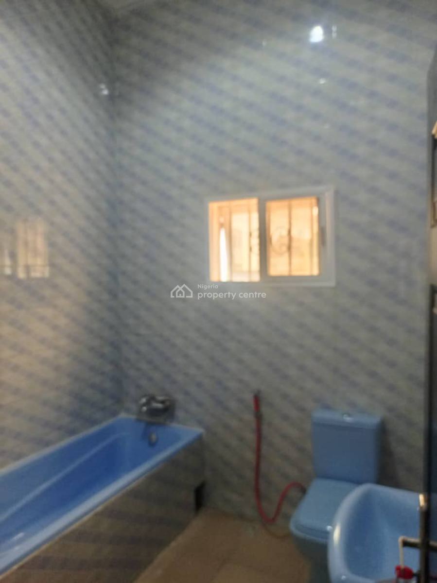 3 Bed Apartment, Lugbe District, Abuja, Flat / Apartment for Rent