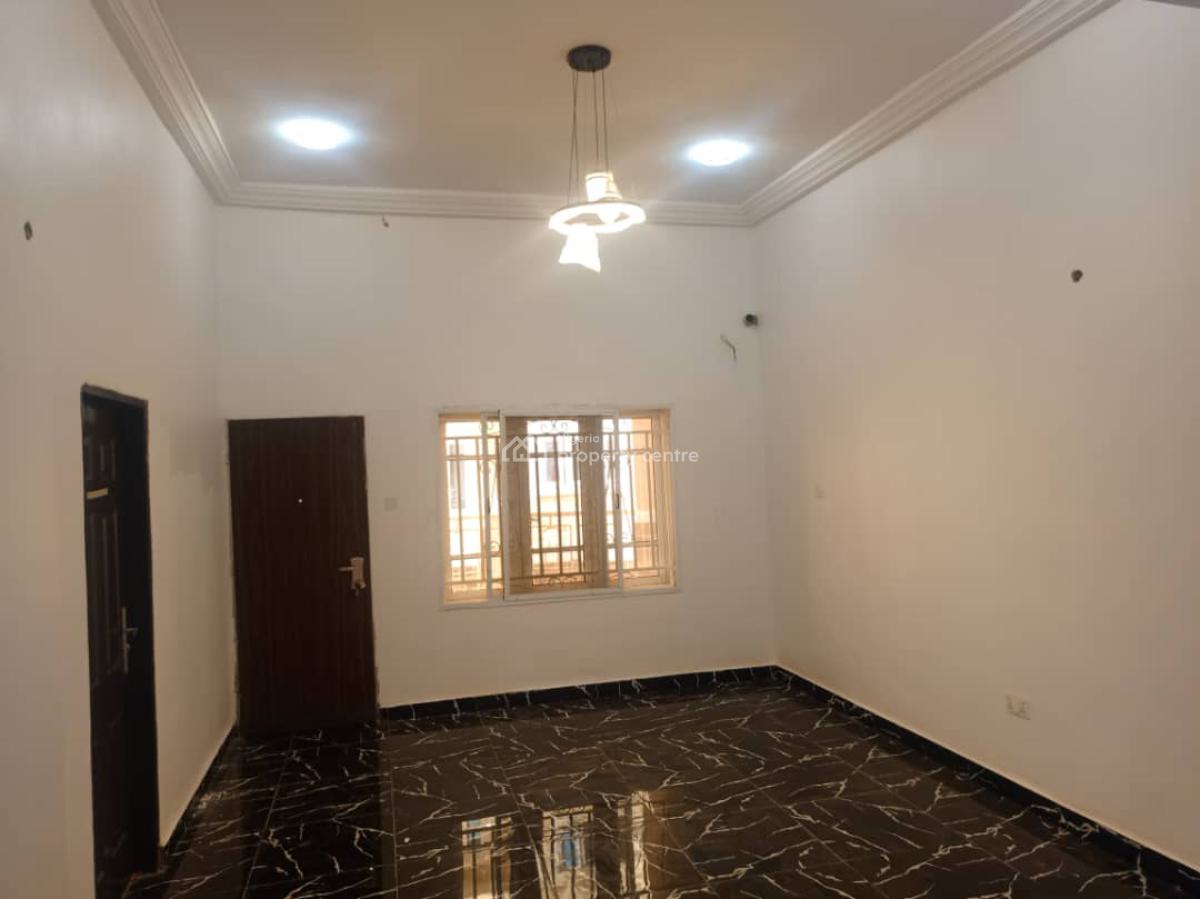 3 Bed Apartment, Lugbe District, Abuja, Flat / Apartment for Rent