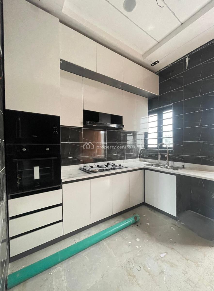 The Cozy 4 Bedroom Terraced Home, Ikota, Lekki, Lagos, Terraced Duplex for Sale