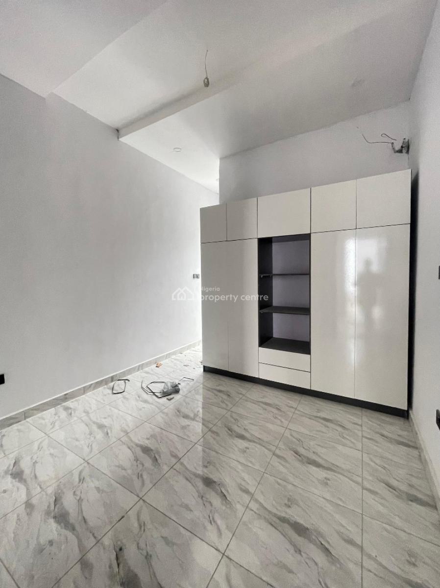 The Cozy 4 Bedroom Terraced Home, Ikota, Lekki, Lagos, Terraced Duplex for Sale