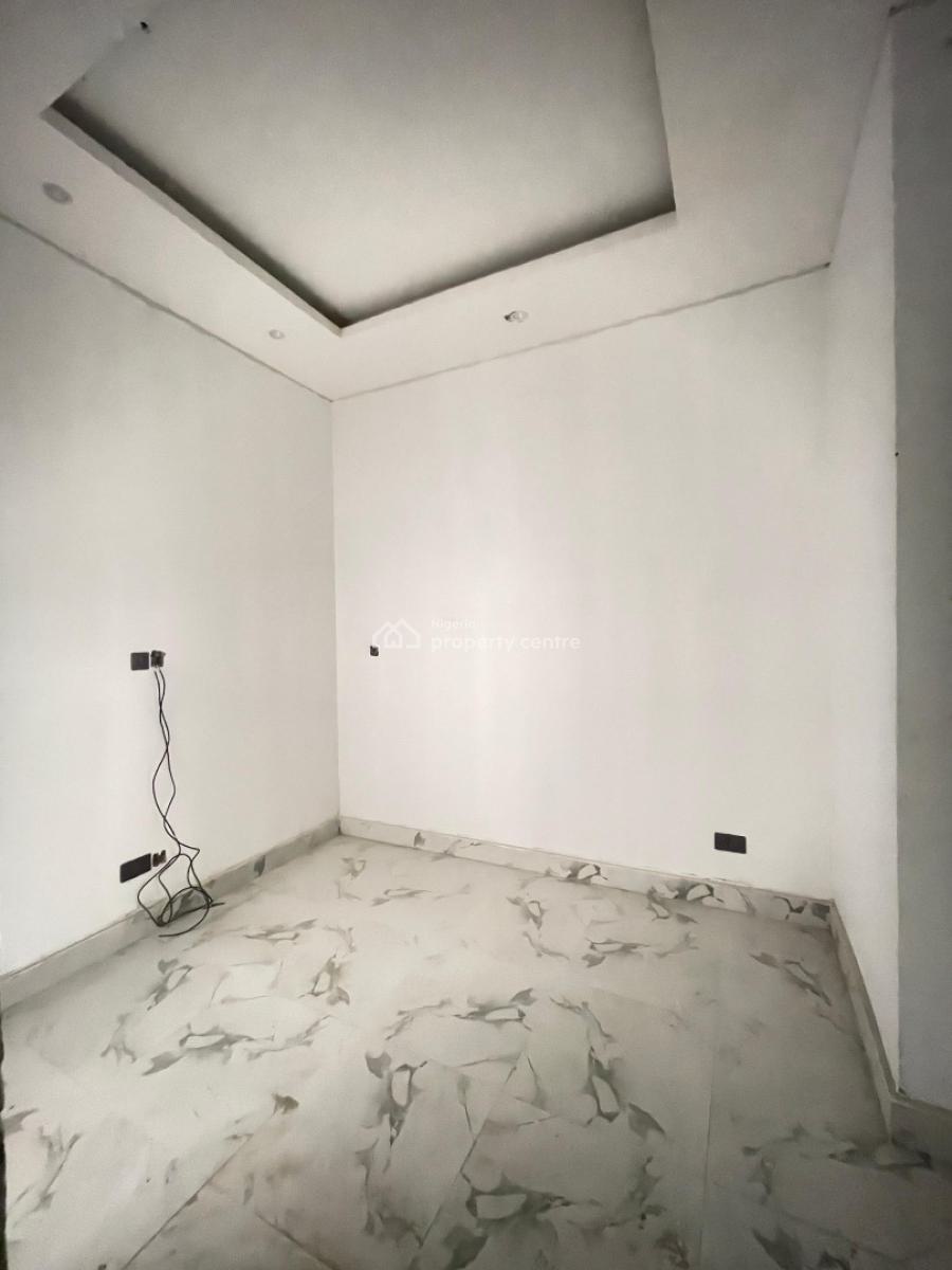Elegant 4 Bedroom Terrace Duplex Within a Secured Neighborhood, Agungi, Lekki, Lagos, House for Sale