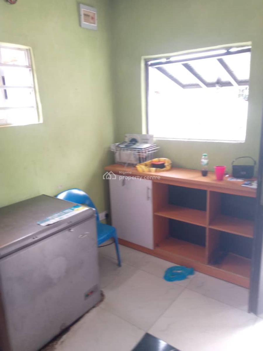 a Functioning Bar and Restaurant in a Prime Location, Awoyaya, Ibeju Lekki, Lagos, Restaurant / Bar for Rent