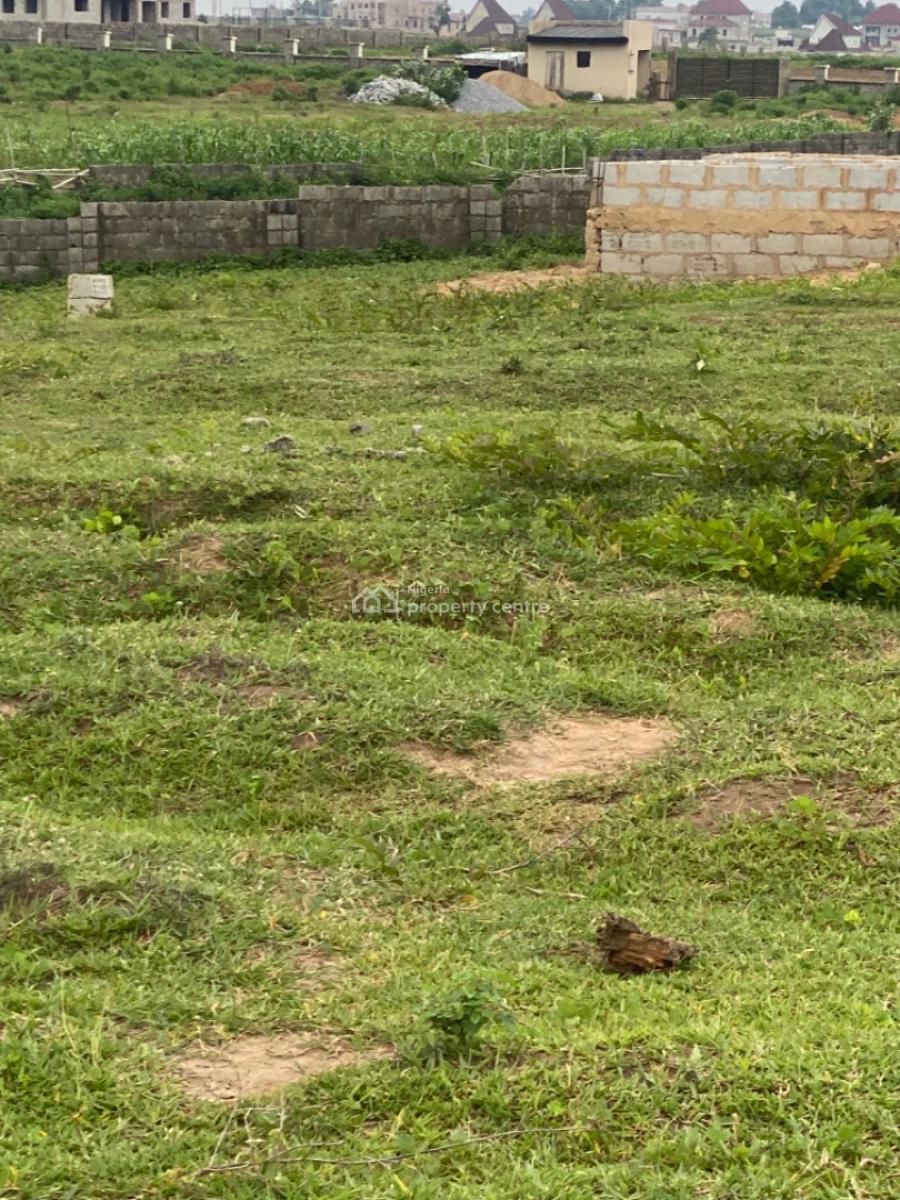 350sqm Distress Edtate Plot for Urgent Buyer, After Shalom Estate, Lugbe District, Abuja, Residential Land for Sale
