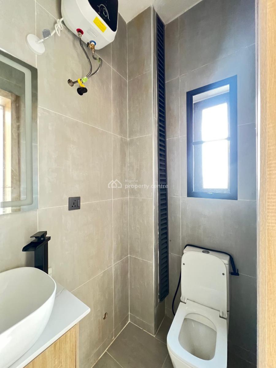 Stunning 2 Bedroom Apartment in a Well Secured Location, Ikate Elegushi, Lekki, Lagos, Flat / Apartment for Sale