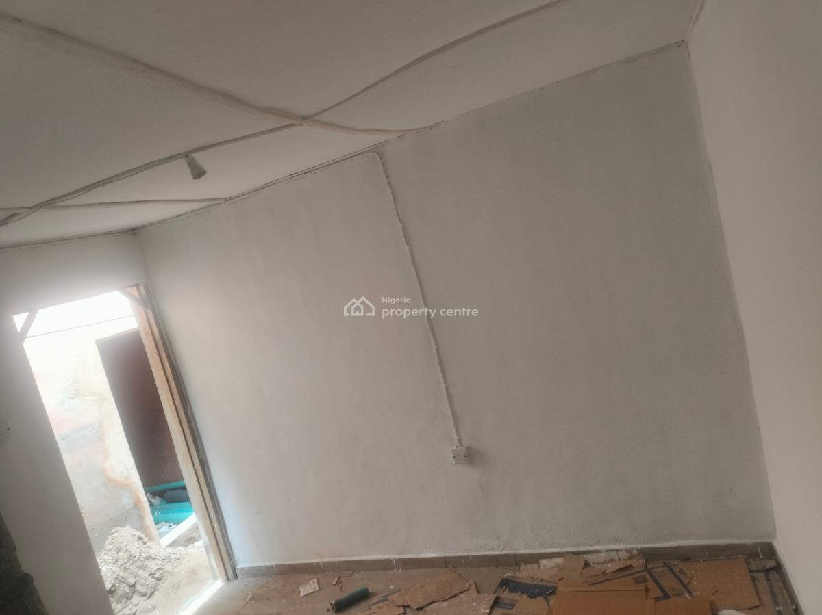 Newly Renovated Roomself & Mini Flat in a Good and Gated Environment, Alapere,close to Alapere Bustop, Alapere, Ketu, Lagos, Self Contain (single Rooms) for Rent