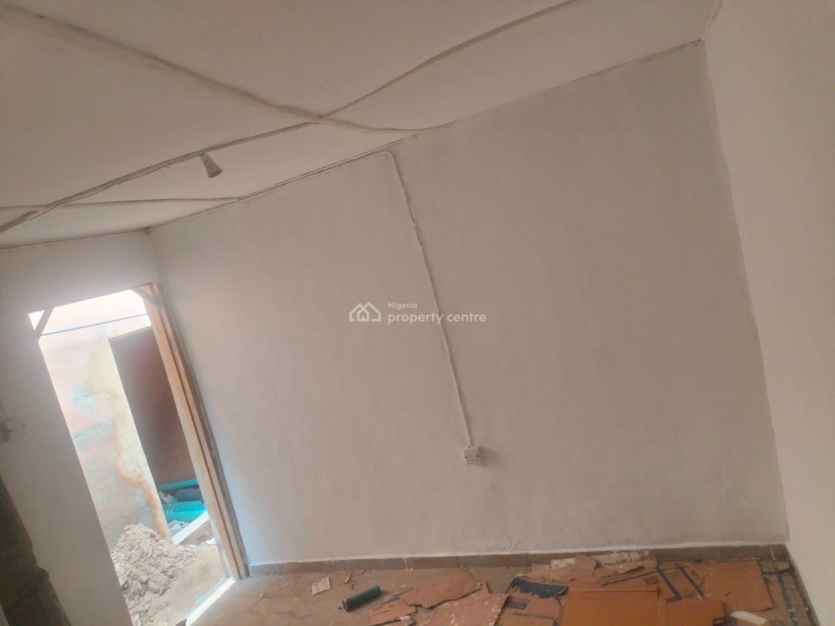 Newly Renovated Roomself & Mini Flat in a Good and Gated Environment, Alapere,close to Alapere Bustop, Alapere, Ketu, Lagos, Self Contain (single Rooms) for Rent