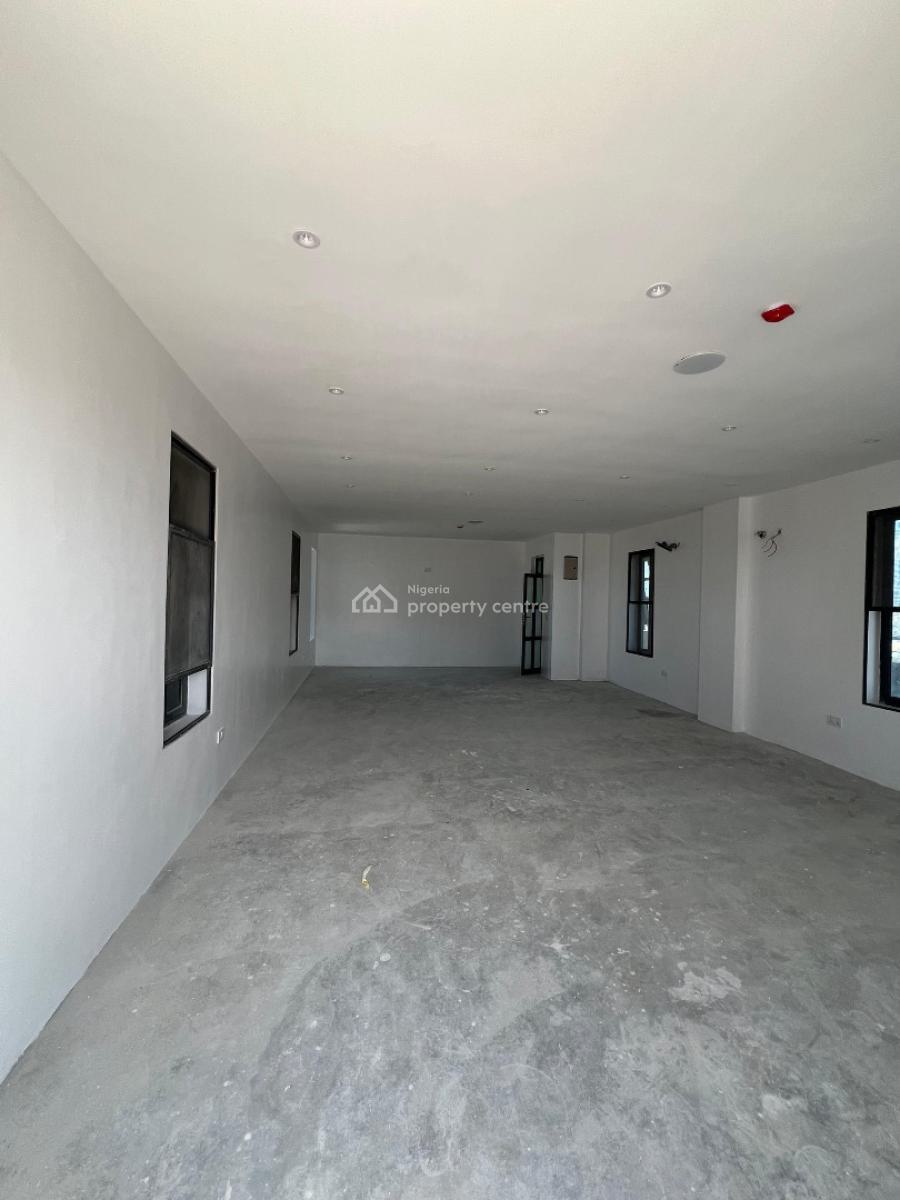 Stunning 2 Bedroom Apartment  in a Well Secured Location, Ikate Elegushi, Lekki, Lagos, Flat / Apartment for Sale