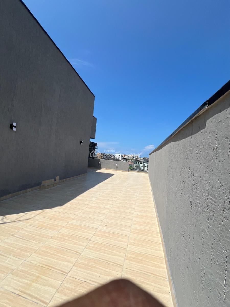 Stunning 2 Bedroom Apartment  in a Well Secured Location, Ikate Elegushi, Lekki, Lagos, Flat / Apartment for Sale