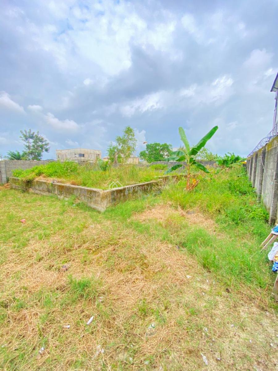 600sqm Dryland Fenced and Gated in a Built Up Environment, Off Monastery Road Sangotedo, Sangotedo, Ajah, Lagos, Residential Land for Rent