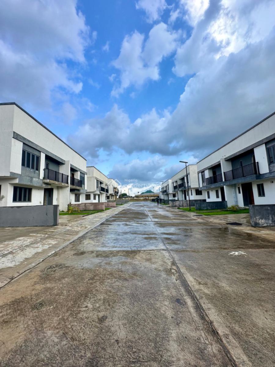 Newly Build 4 Bedrooms Semi Detached Duplexes in a Mini Gated Estate, Near Foodco Jericho Gra Ibadan, Jericho, Ibadan, Oyo, Semi-detached Duplex for Sale