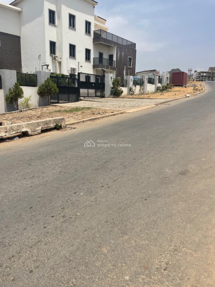 1,300sqm, Residential, C of O, Tarred Road, Guzape Main, Guzape District, Abuja, Residential Land for Sale