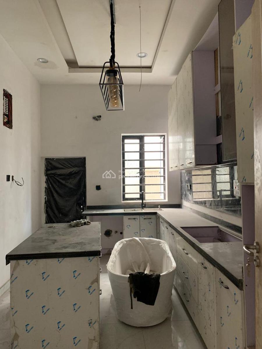 4bed Semi-detached Duplex with Bq, Chevron, Lekki, Lagos, Semi-detached Duplex for Rent