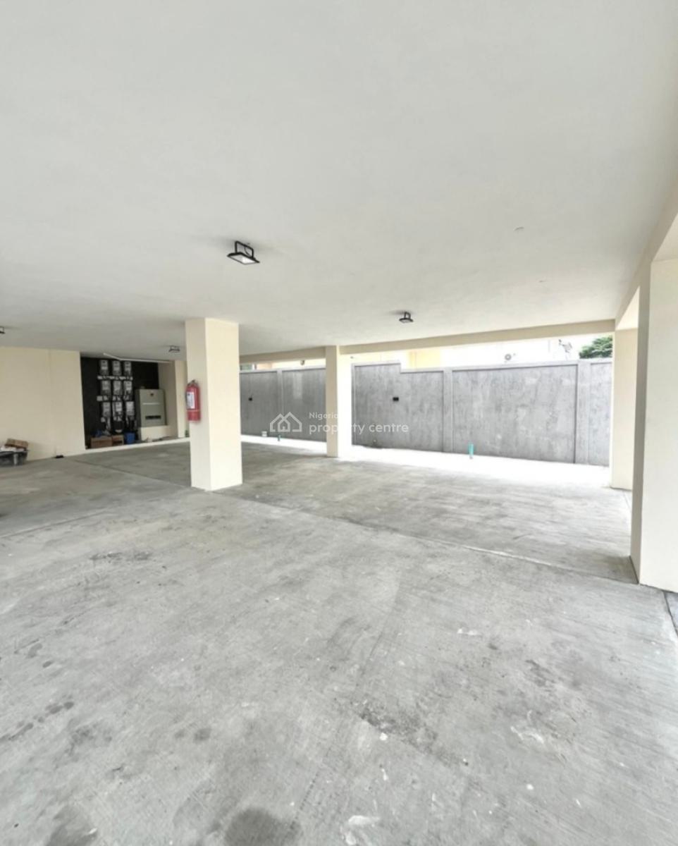 Newly Built and Serviced with 24/7 Power Supply 3 Bedroom En-suite Fl, Lekki Phase 1, Lekki, Lagos, Flat / Apartment for Rent