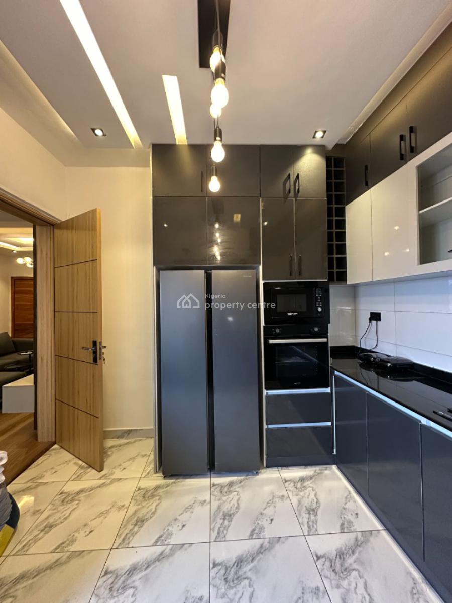 Beachview 2 Bedrooms Apartment, Ikate, Lekki, Lagos, Flat / Apartment Short Let