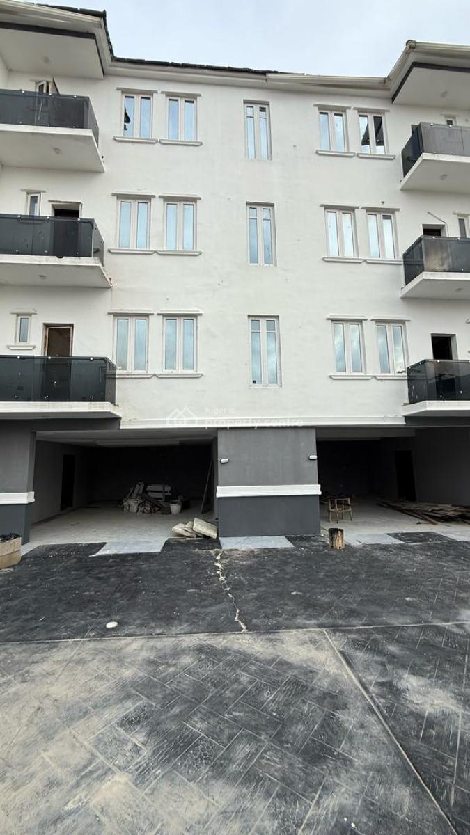 Serviced Massive 1 Bedroom Apartment, Behind Enyo Filling Station, Ikate Elegushi, Lekki, Lagos, Mini Flat (room and Parlour) for Rent